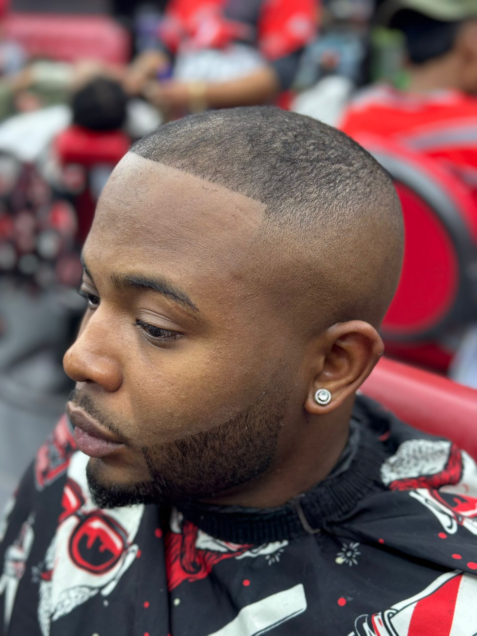 Sharp buzz fade with line up