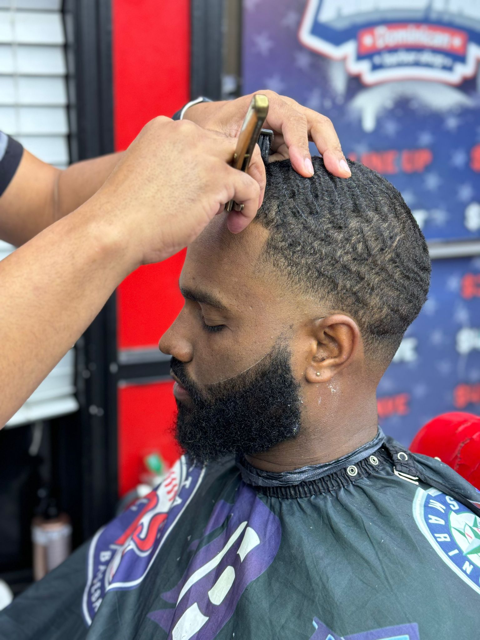 Barbers at work — Allstar Dominican